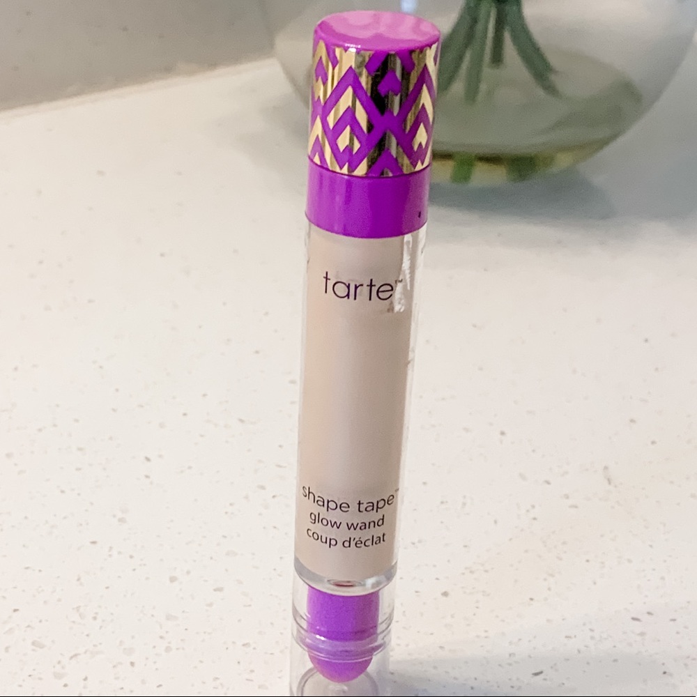 Brand new Tarte shape tape glow wand in sunbeam